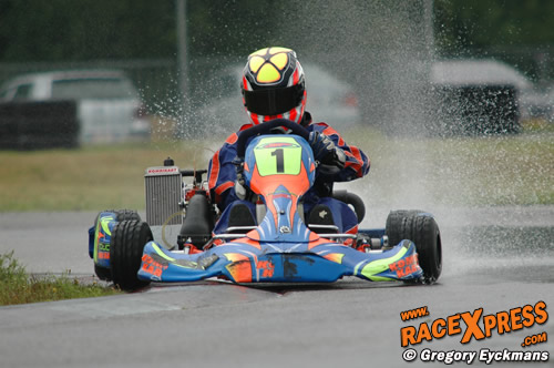Mike Joossens in de regen